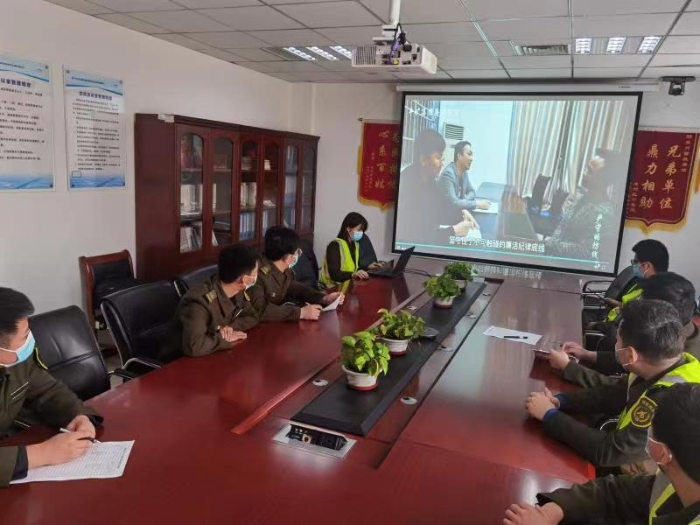 冀州西站观看廉政微电影，筑牢清廉防线