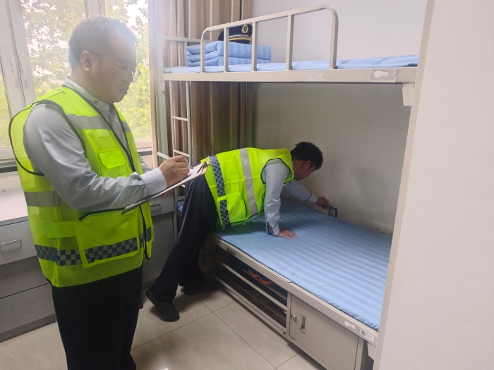 微信图片_20250929084733_859_179 微信图片_20250929084733_859_179