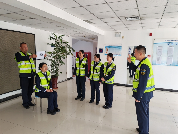 微信图片_20251021090406_1071_179