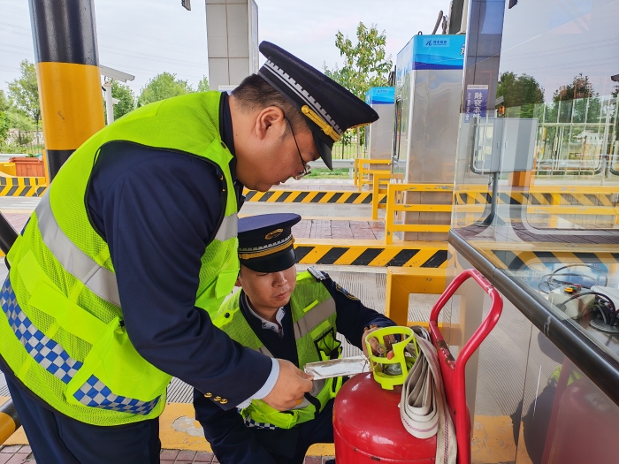 微信图片_20251021090238_1057_179