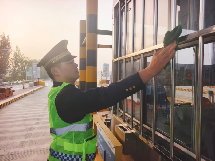 微信图片_20251104101710_1235_179