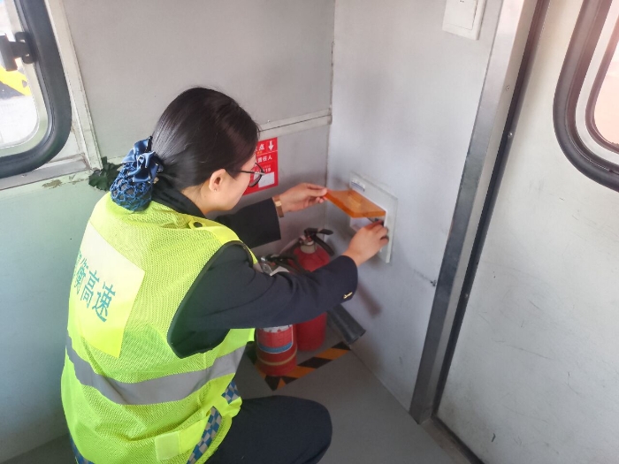 微信图片_20251127085057_1467_179