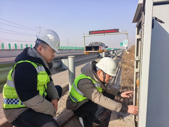 D3C9AD1E210F29FC70BF0ADB0BBCDDD4